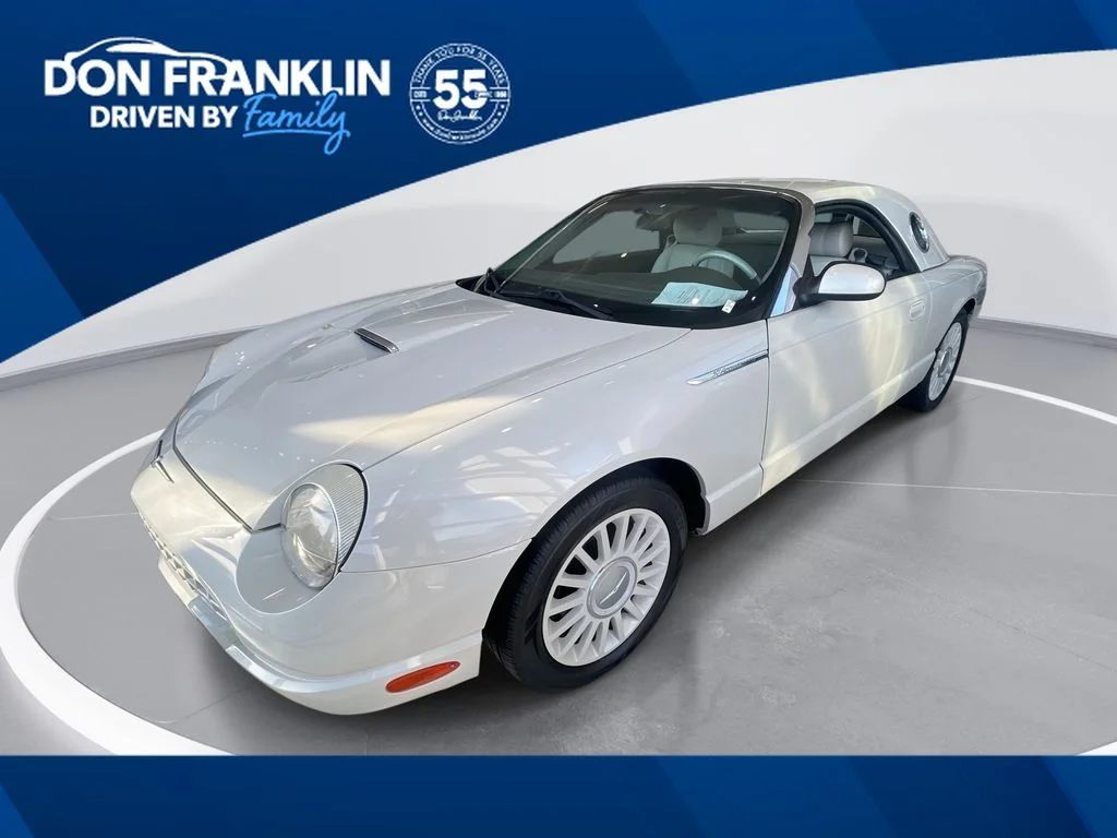 2005 Ford Thunderbird 50th Anniversary's photo