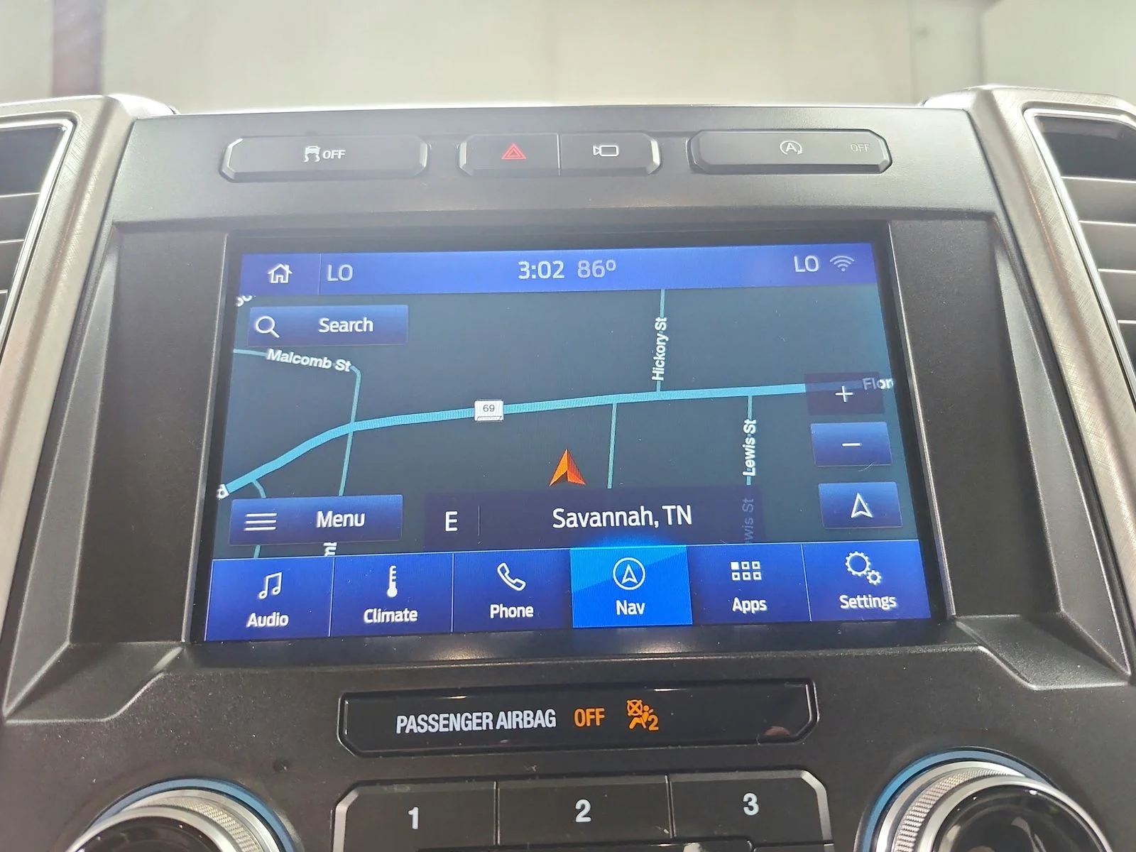 Used 2020 Black Ford Limited image 32