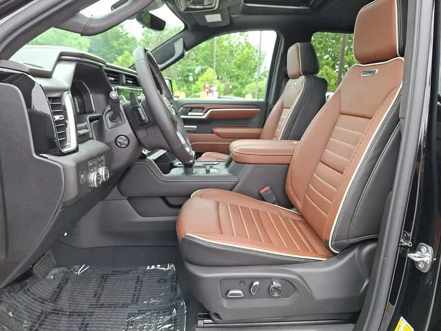New 2026 Onyx Black GMC Denali Ultimate image 13