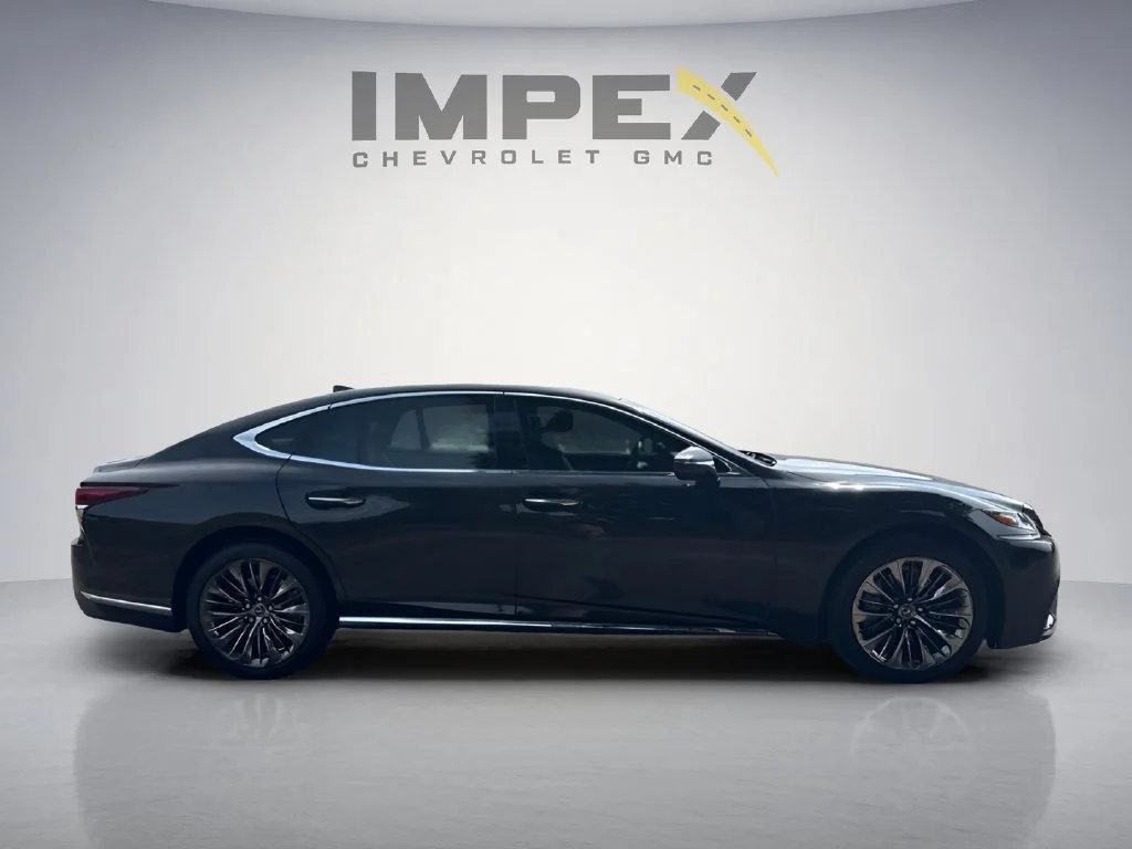 Used 2018  Lexus LS 500 image 6