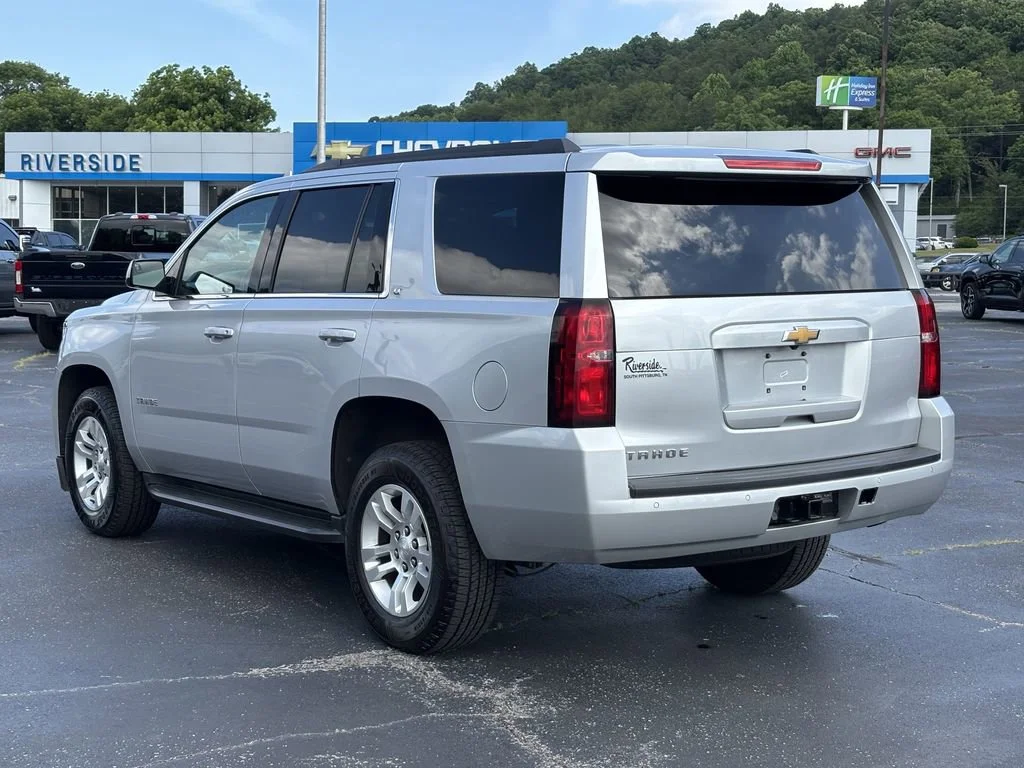 Used 2018 SILVER ICE METALLIC Chevrolet LT image 7