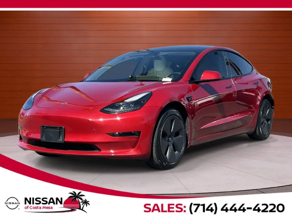 Used 2022 Red Multi-Coat Tesla Long Range image 1