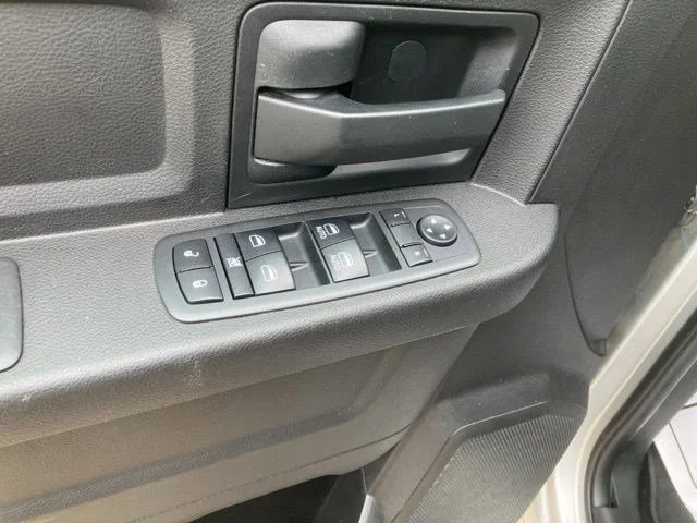 2018 RAM 2500 Tradesman 4X4 Crew Cab SWB's photo