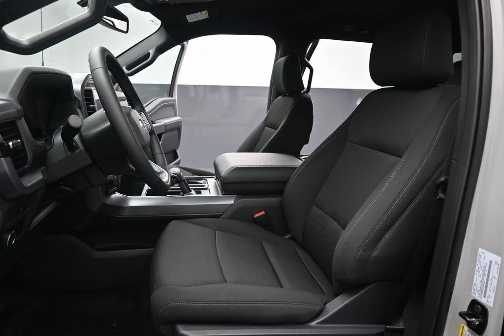 New 2026 Avalanche Ford XLT image 9