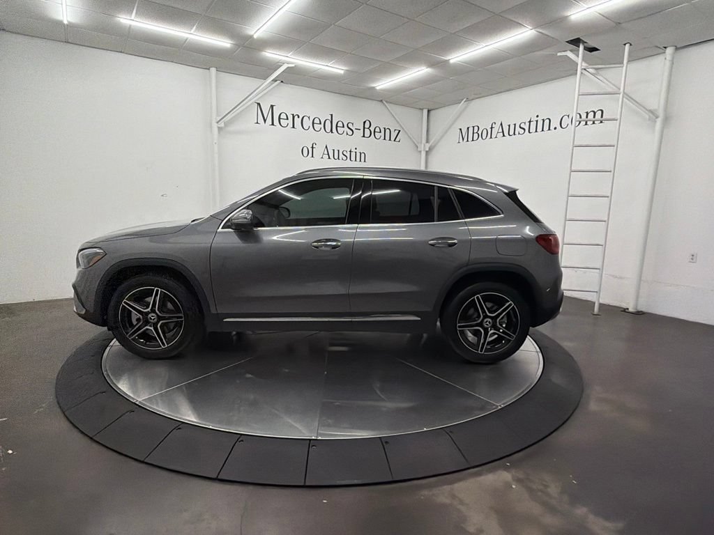 New 2026 Mountain Grey Metallic Mercedes-Benz GLA 250 image 37