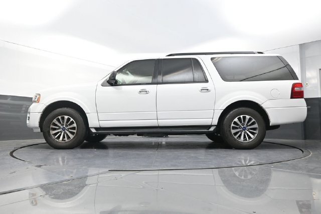 Used 2017 White Ford XLT image 34