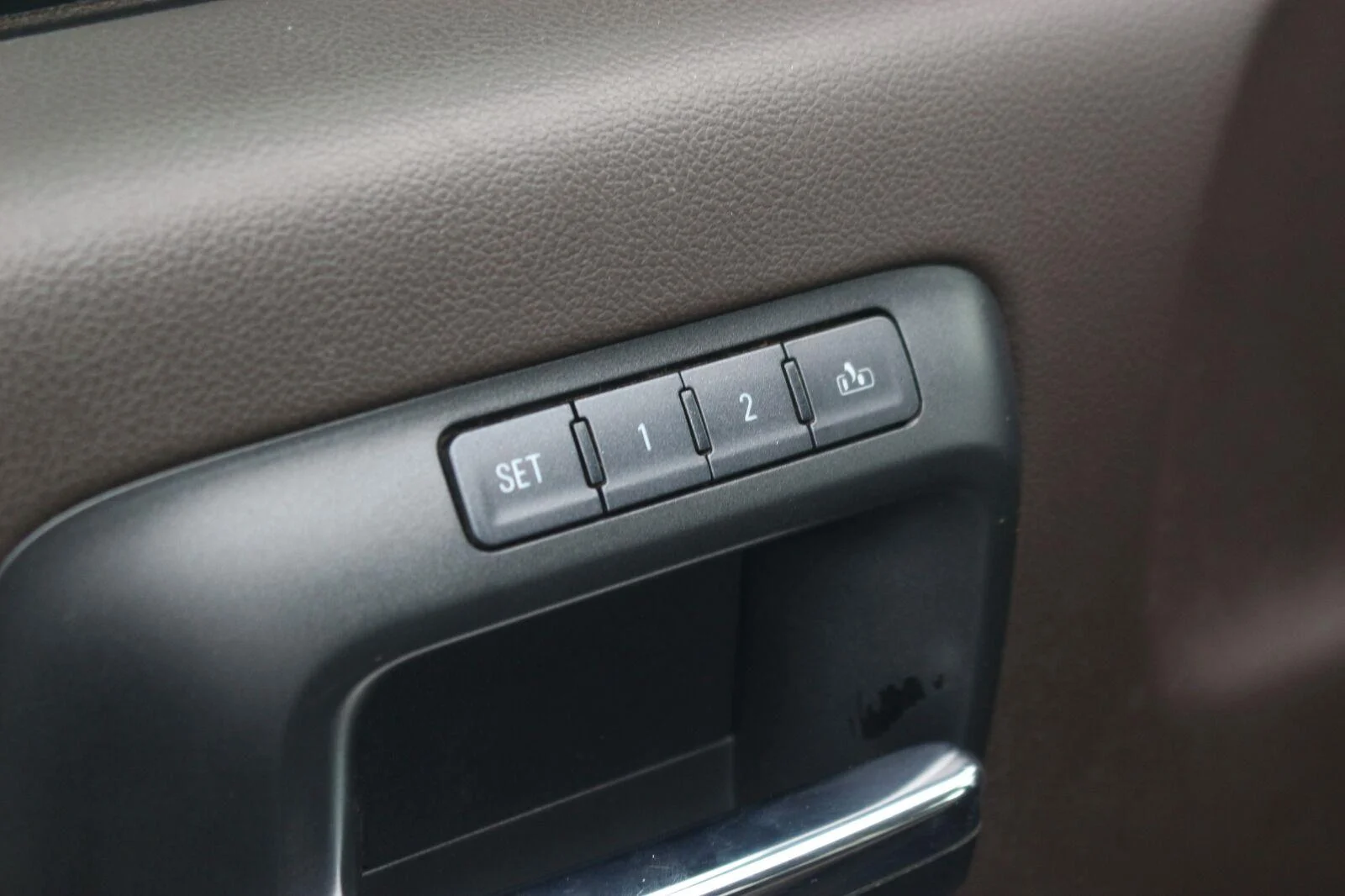 Used 2017 SUMMIT WHITE GMC SLT image 15