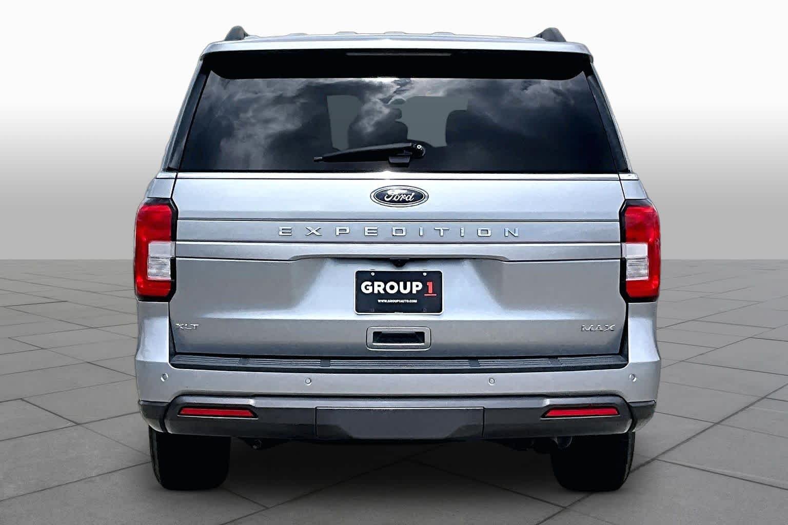 Used 2024 Iconic Silver Metallic Ford XLT image 5
