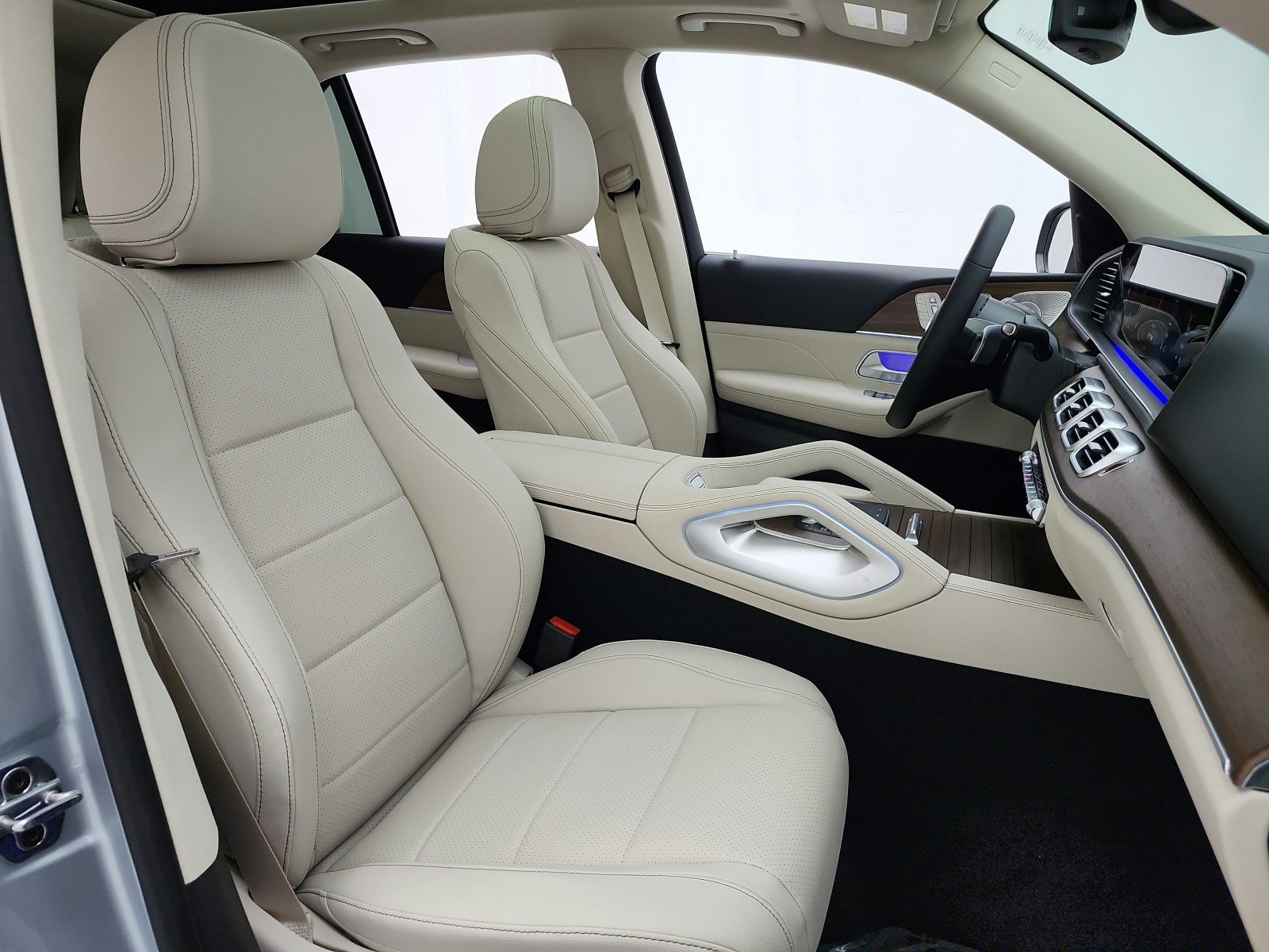 New 2026 Cirrus Silver Metallic Mercedes-Benz GLE 450 4MATIC® SUV image 14
