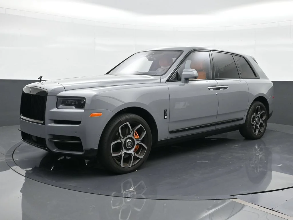 Certified Used 2023  Rolls-Royce Black Badge image 1