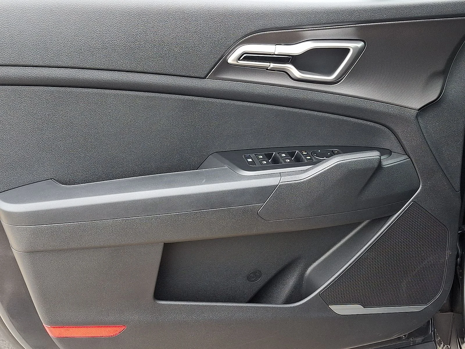 New 2027 Gray Kia S image 11