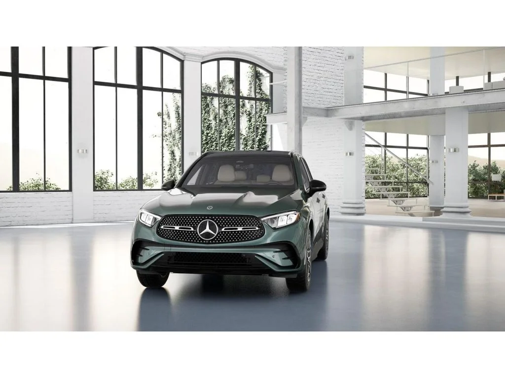 New 2027 Silver Mercedes-Benz GLC 350e image 42