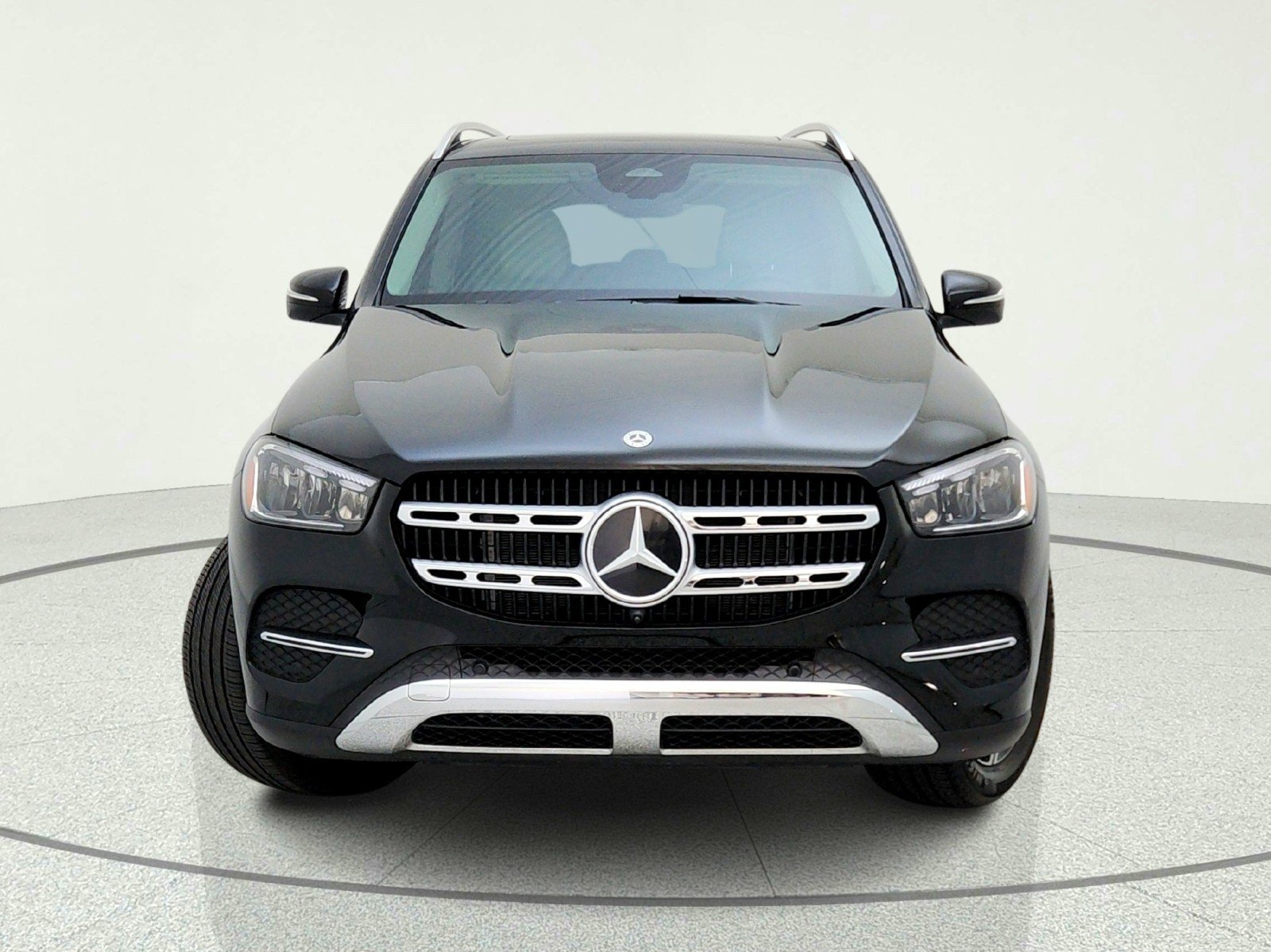 Certified Used 2025 Black Mercedes-Benz GLE 350 image 3