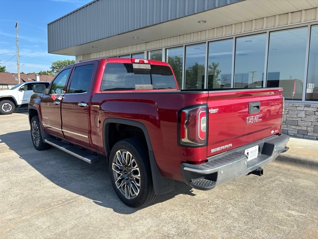 Used 2018 RED QUARTZ TINTCOAT GMC SLT image 6