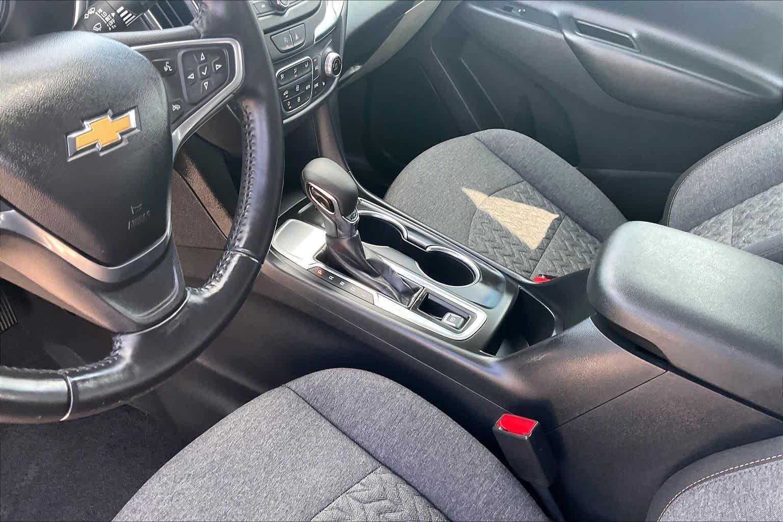 Used 2022 Mosaic Black Metallic Chevrolet LT image 16