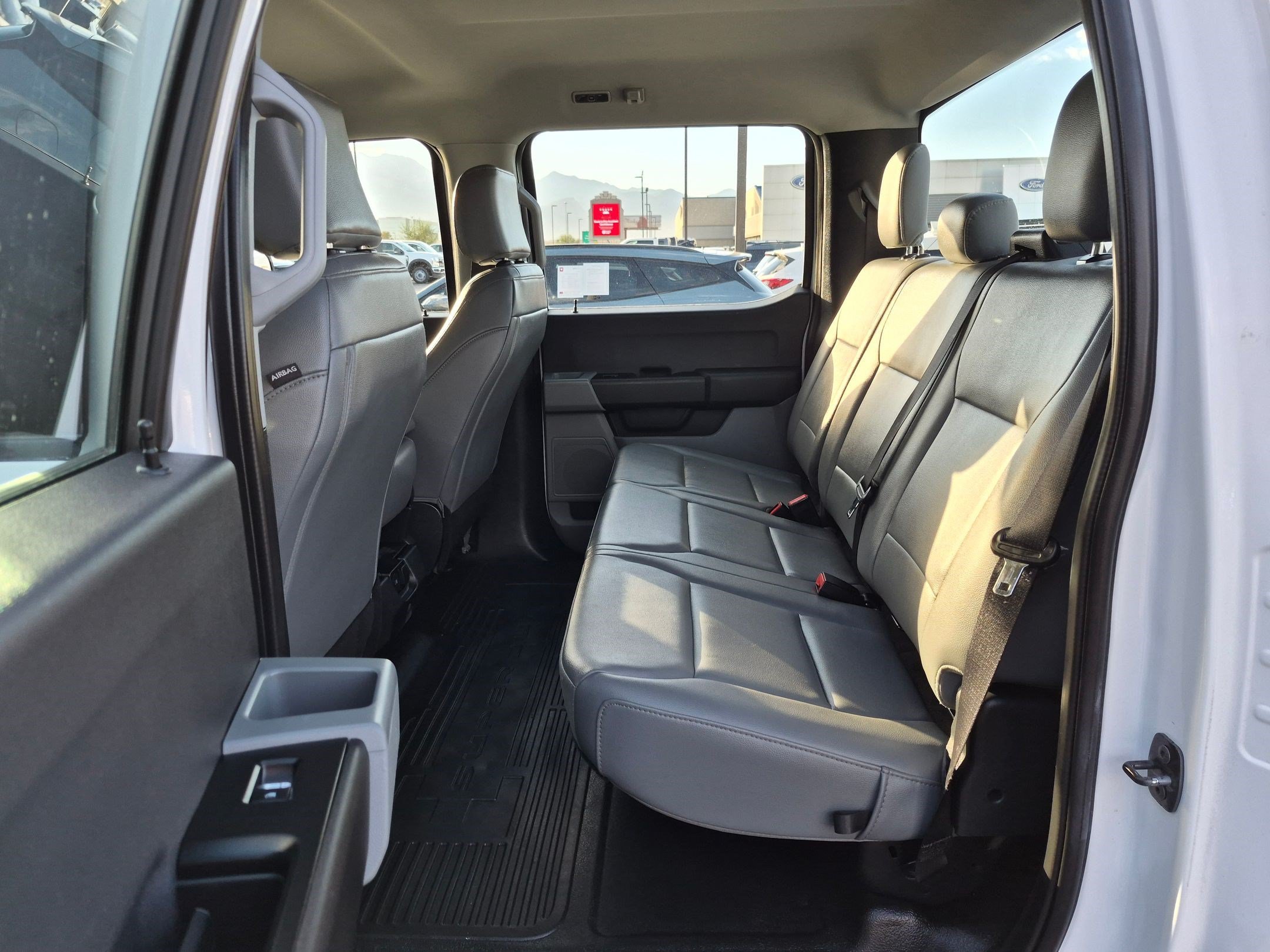 Used 2026 Oxford White Ford XL image 25