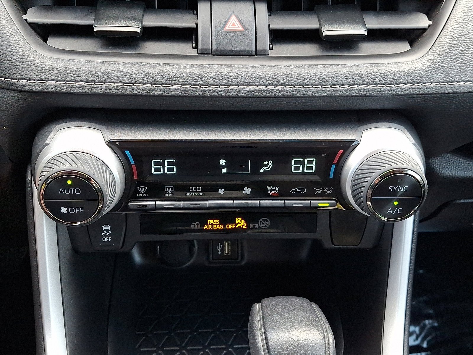 Used 2025 Ice Cap Toyota Hybrid LE image 14