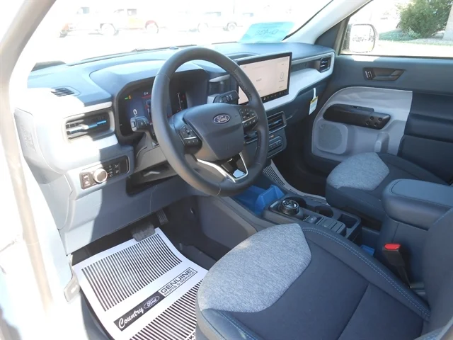 New 2026 Space White Metallic FORD XLT image 3