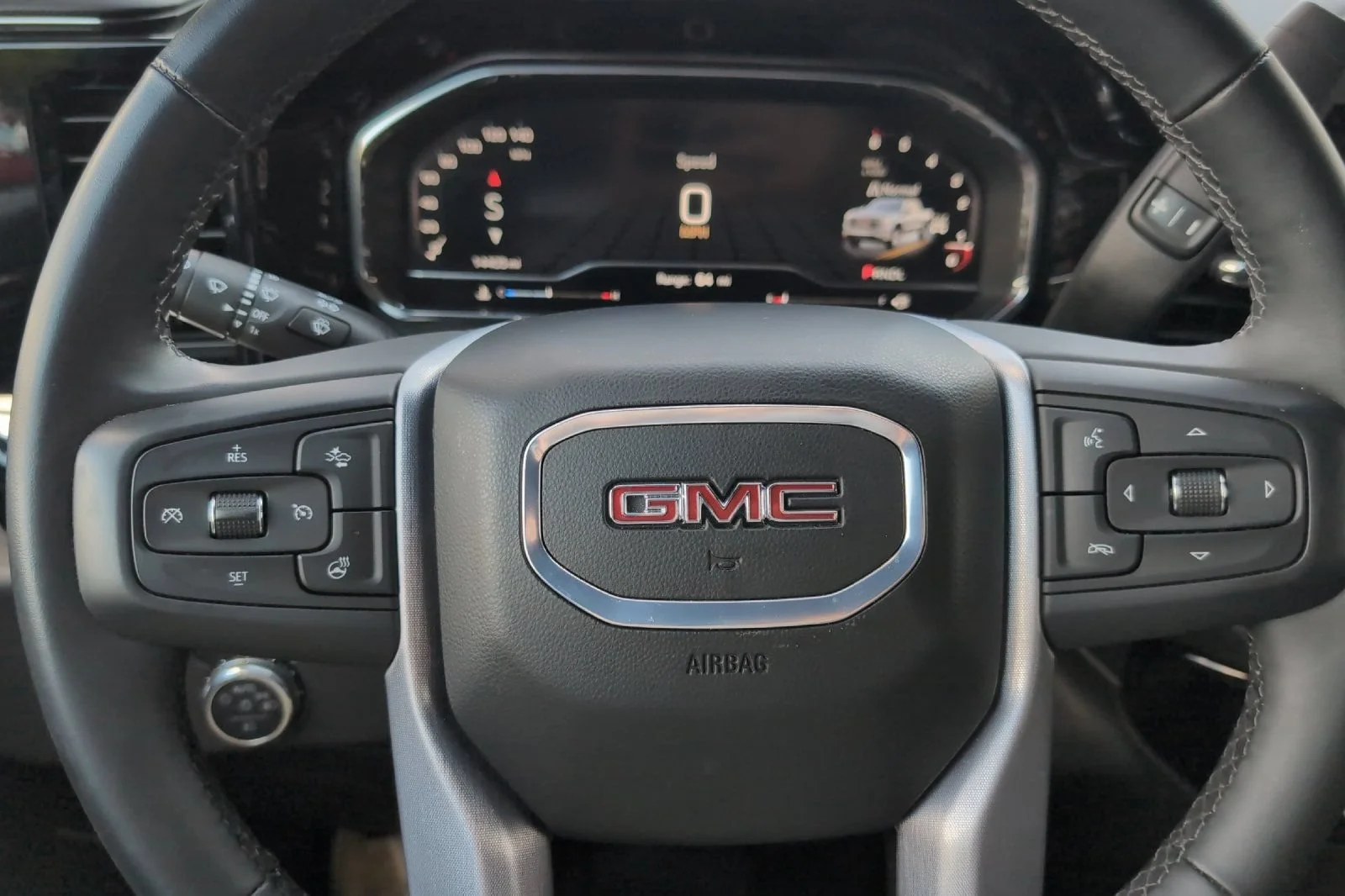 Used 2024 Onyx Black GMC Elevation image 24