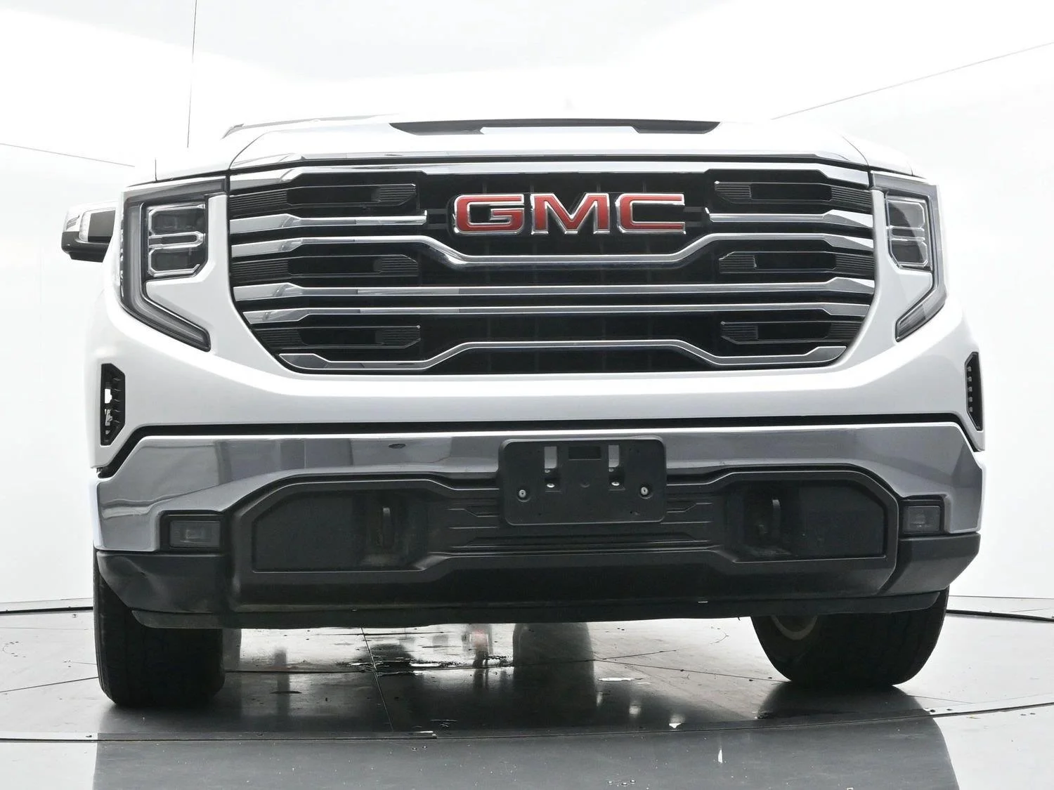Used 2022 Summit White GMC SLT image 45