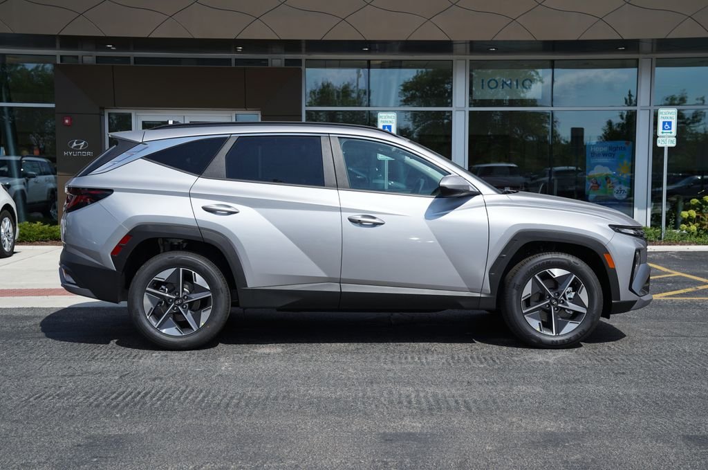 New 2026 Shimmering Silver Hyundai SEL image 20