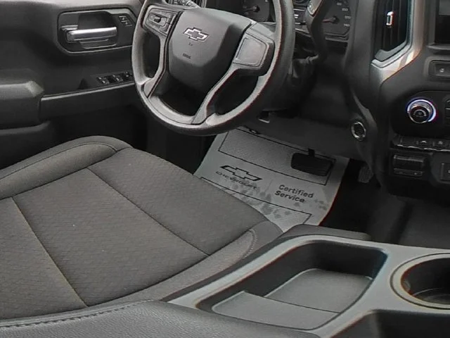 Used 2025 Summit White Chevrolet Custom Trail Boss image 38