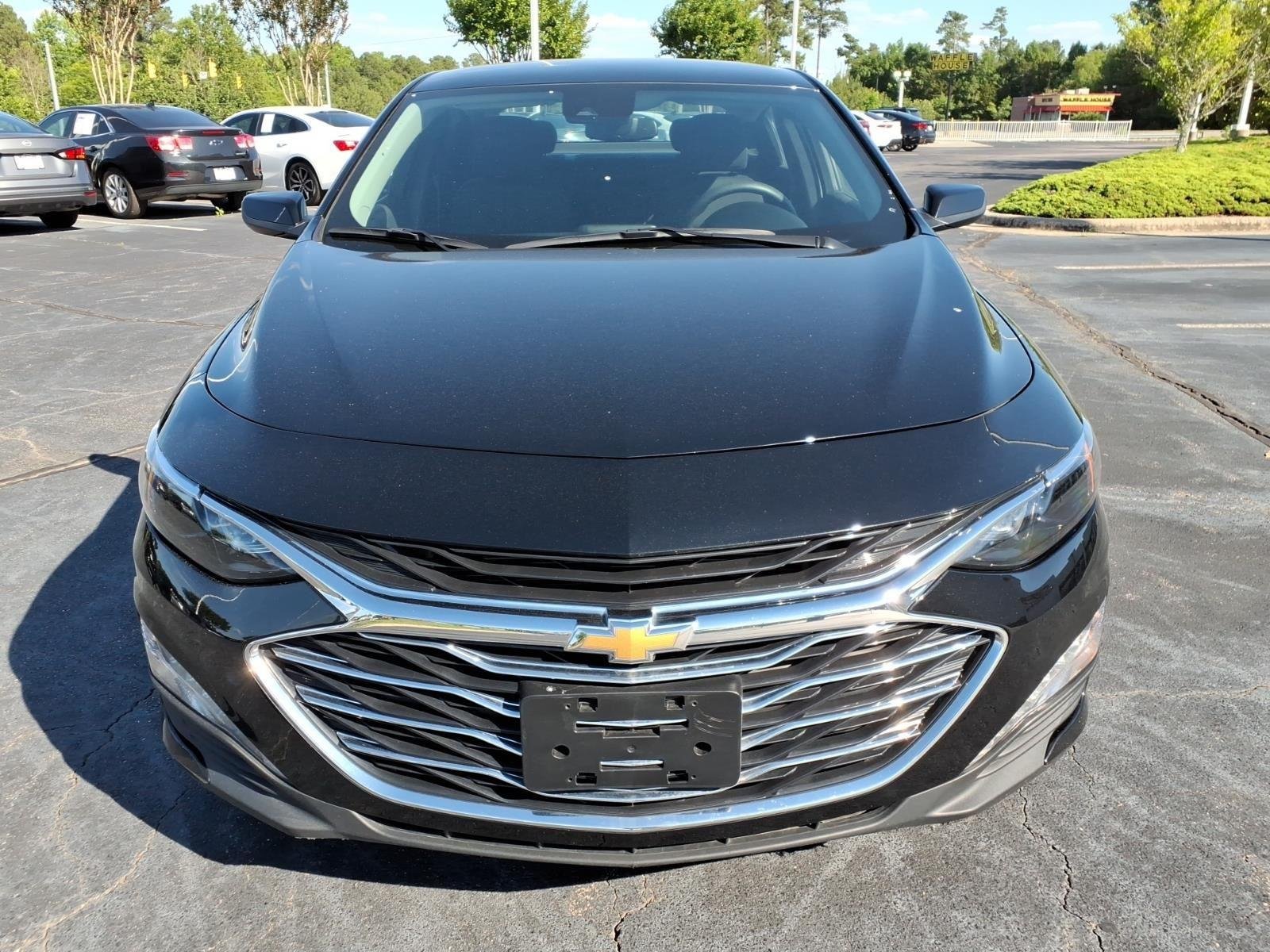 Used 2025 Mosaic Black Metallic Chevrolet LT image 9