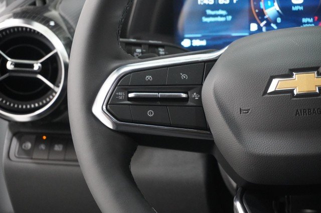 2027 Chevrolet Equinox LT - Photo 29