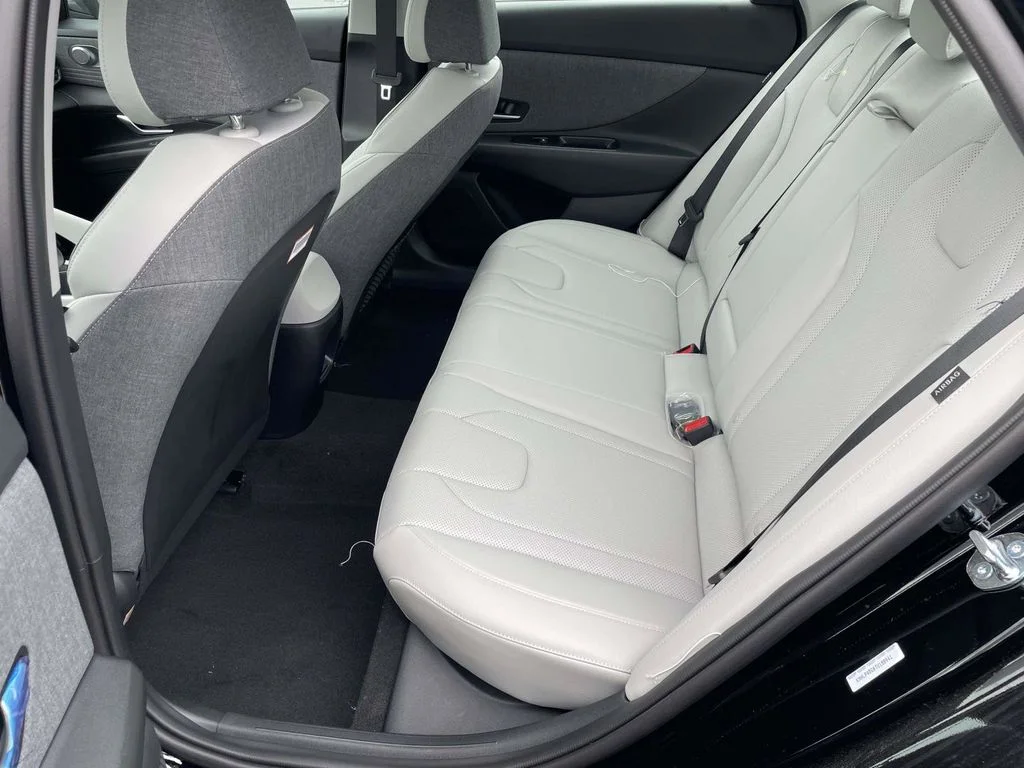 New 2026 Black Hyundai Limited image 10