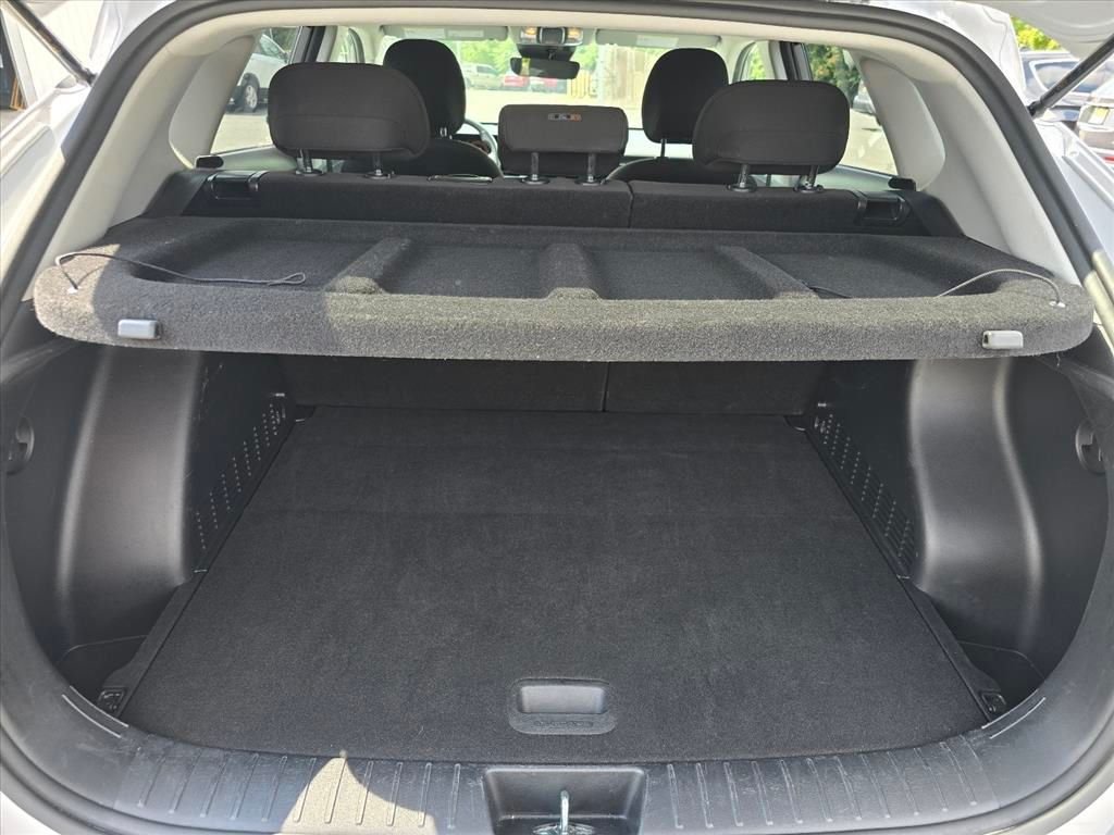 Used 2025 Gray Hyundai SEL image 26