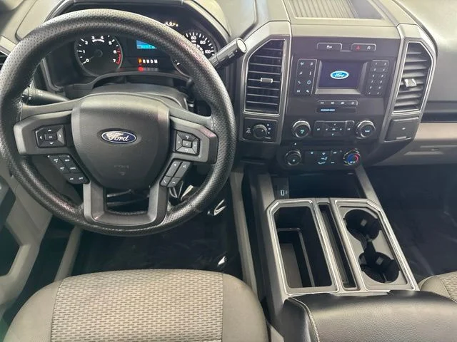 Used 2018 Gray Ford XLT image 26