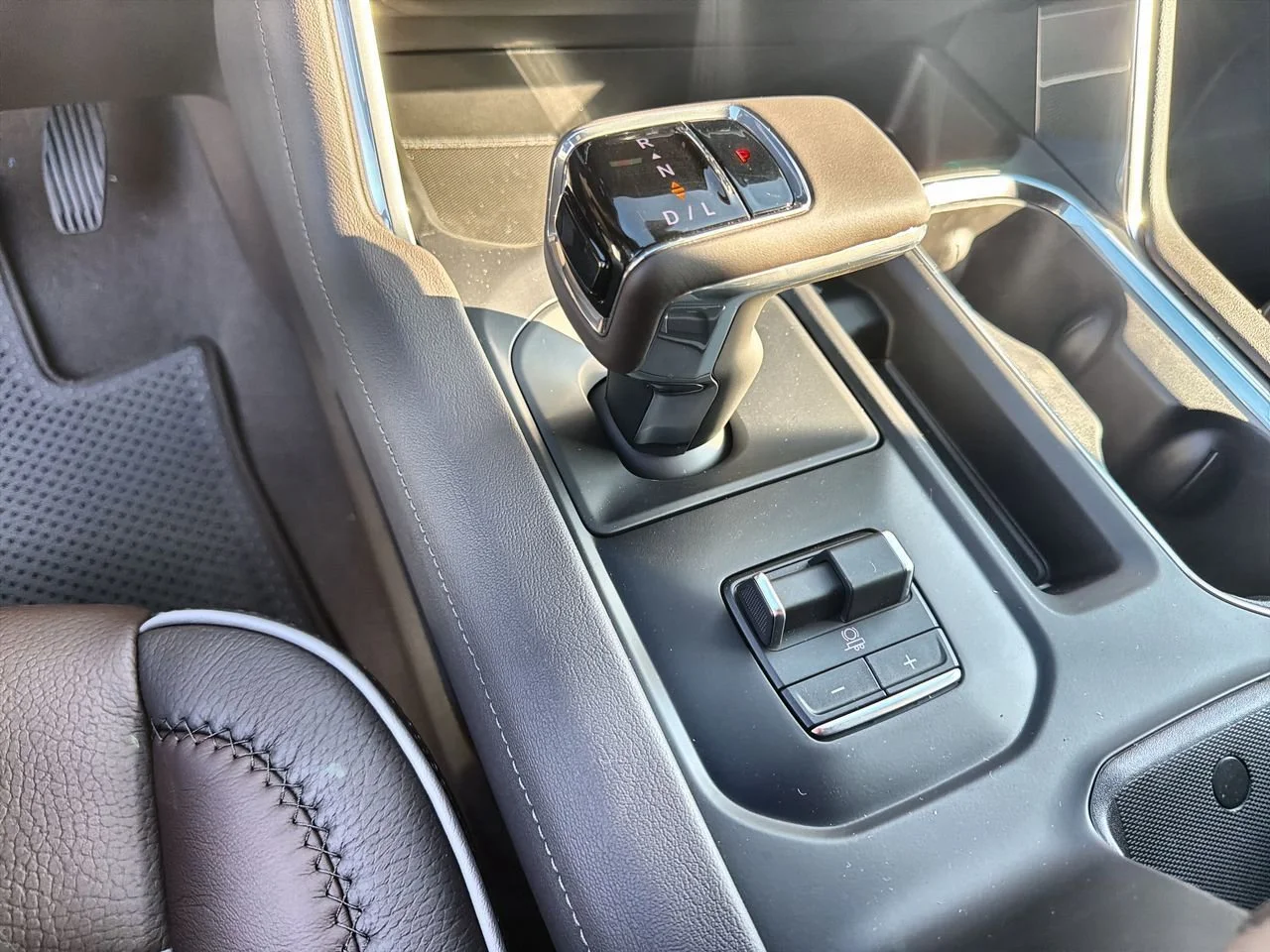New 2026 Glacier White Tricoat GMC Denali image 14