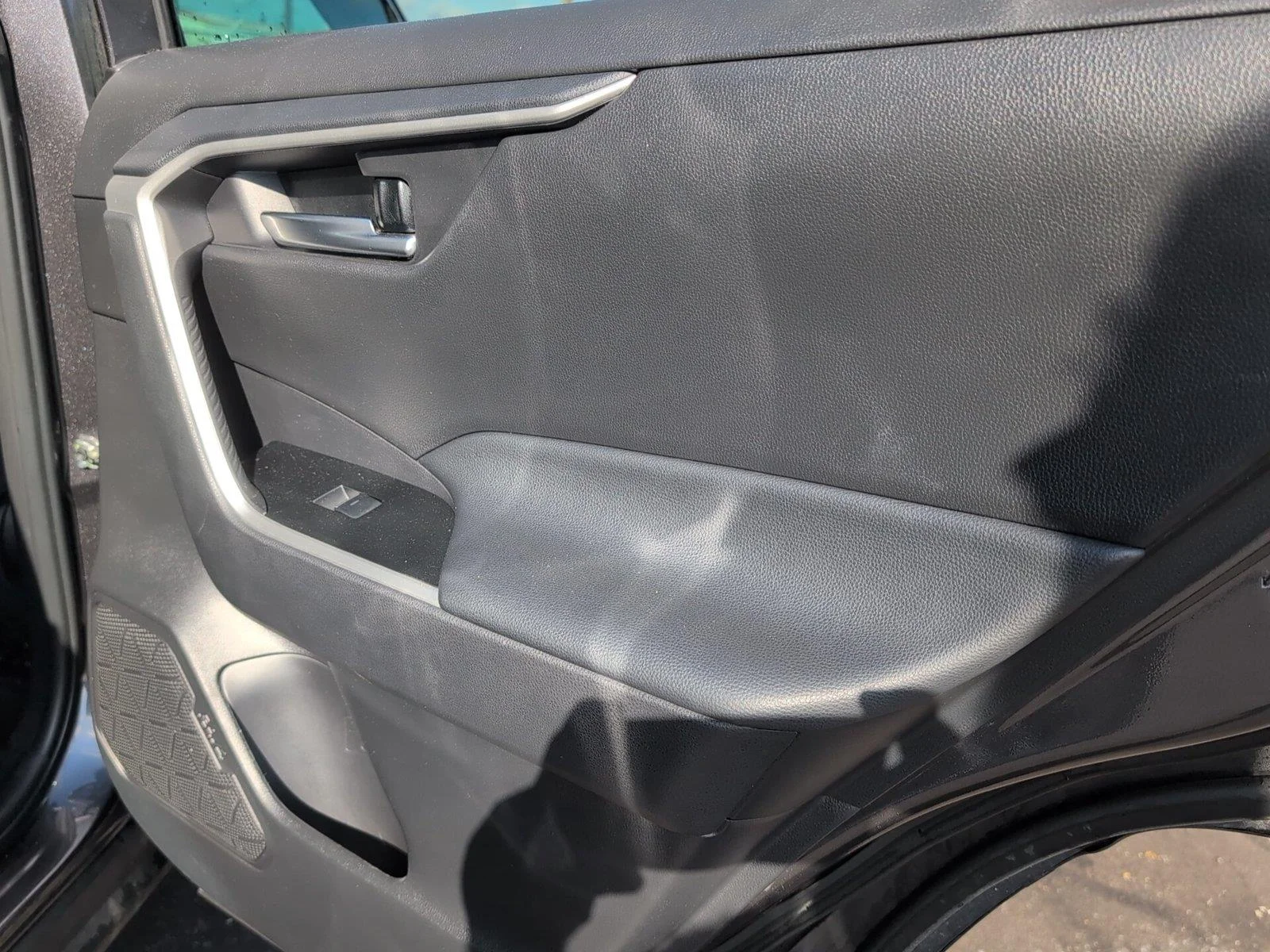 Used 2024 Magnetic Gray Metallic Toyota XLE image 35
