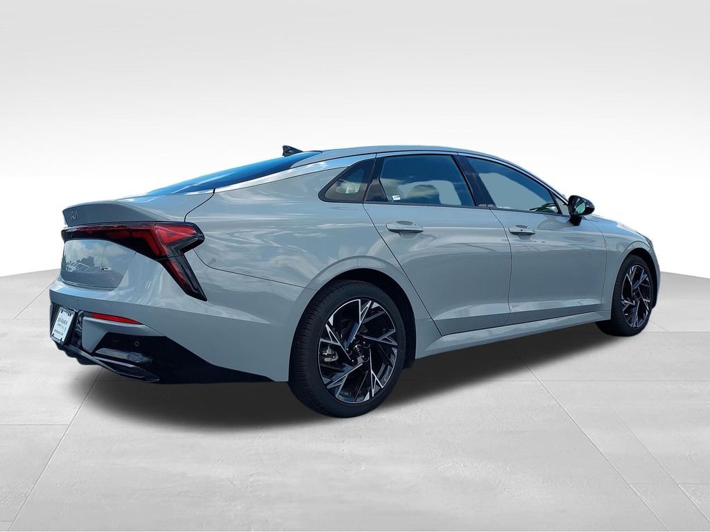 Used 2025 Gray Kia GT-Line image 5