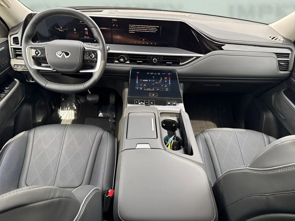 Used 2025 Blue INFINITI SENSORY image 16