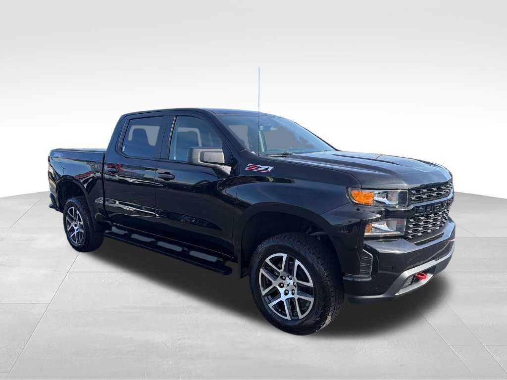 Used 2020 Black Chevrolet Custom Trail Boss image 7