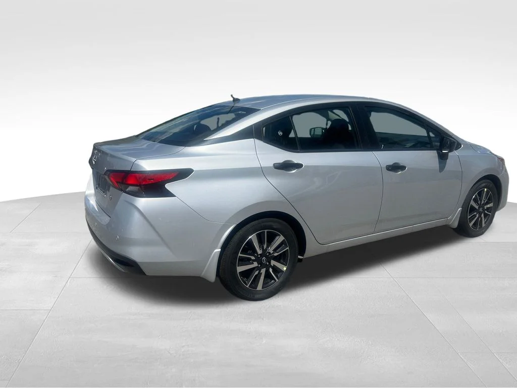 2025 Nissan Versa Sedan S - Photo 6