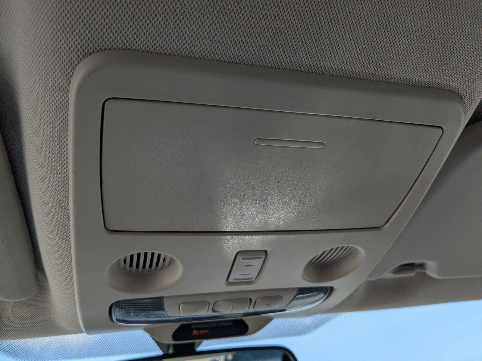 Used 2018 Smoke Metallic Ford SE image 21