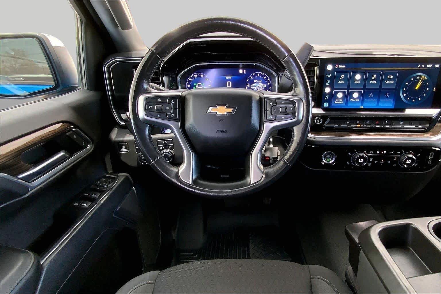 Used 2022 GLACIER BLUE METALLIC Chevrolet LT image 6