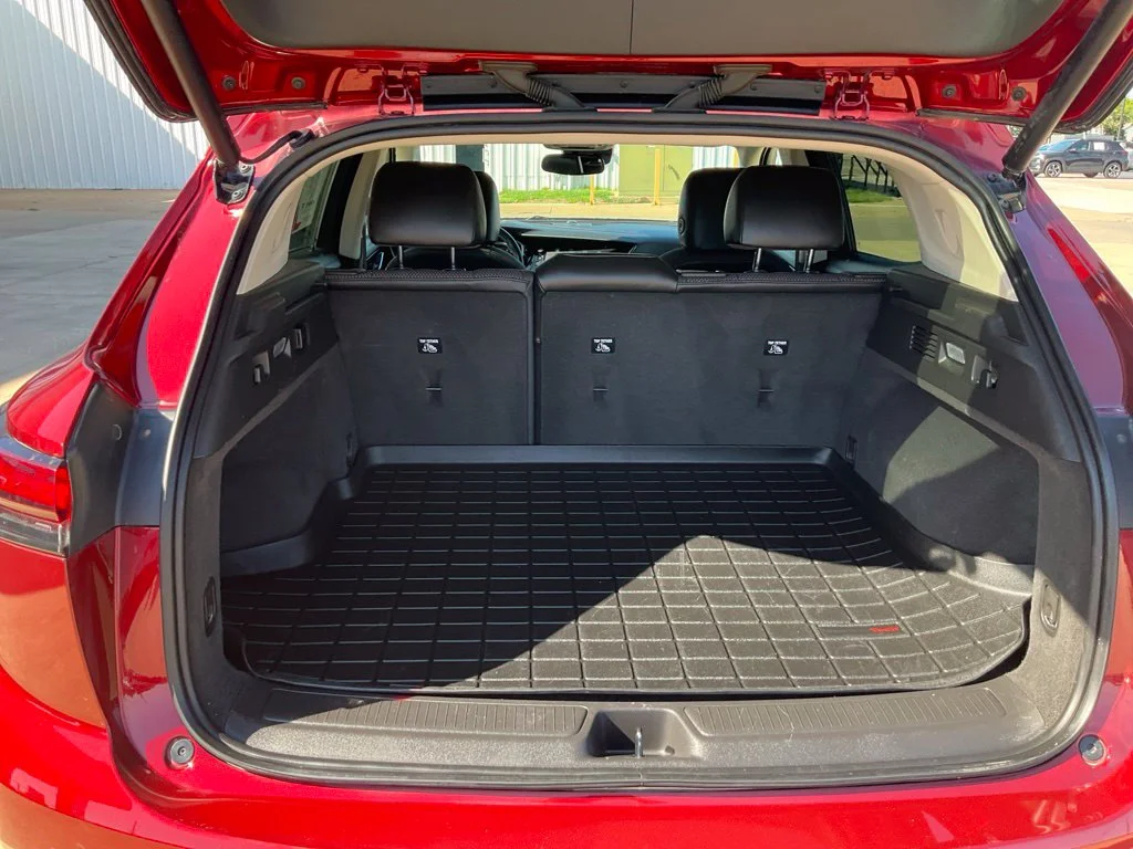 Used 2022 Red Buick Preferred image 26