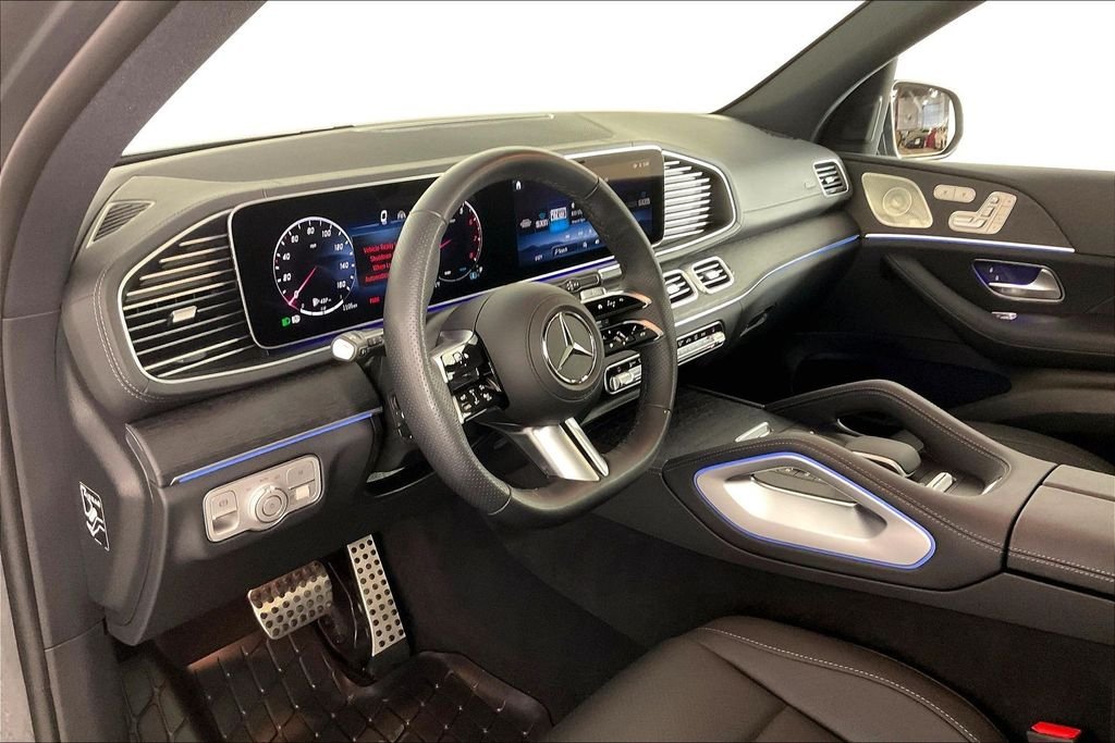 Used 2026 Black Mercedes-Benz GLS 450 image 11
