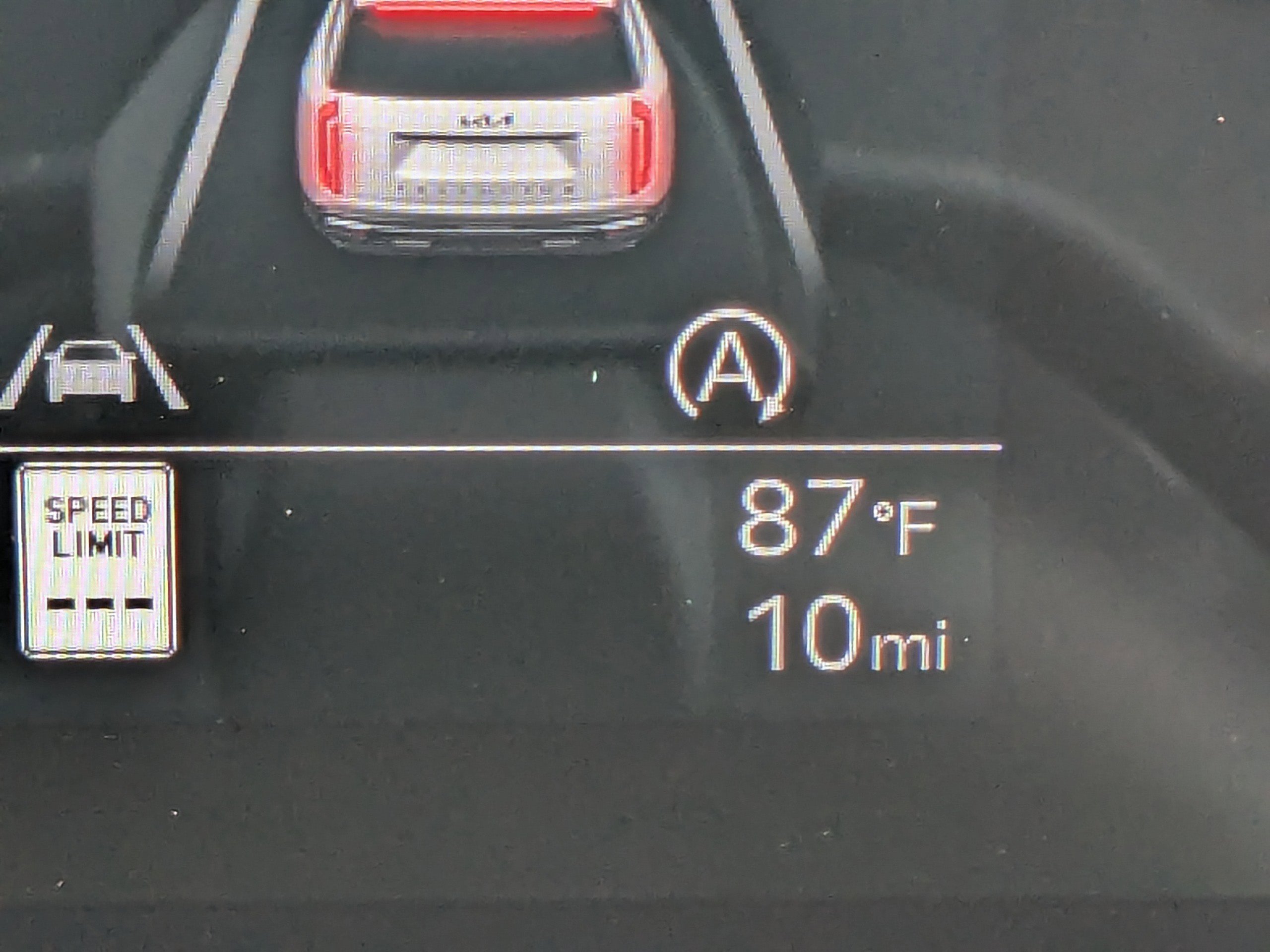 New 2027 Glacial White Pearl Kia X-Line EX image 37