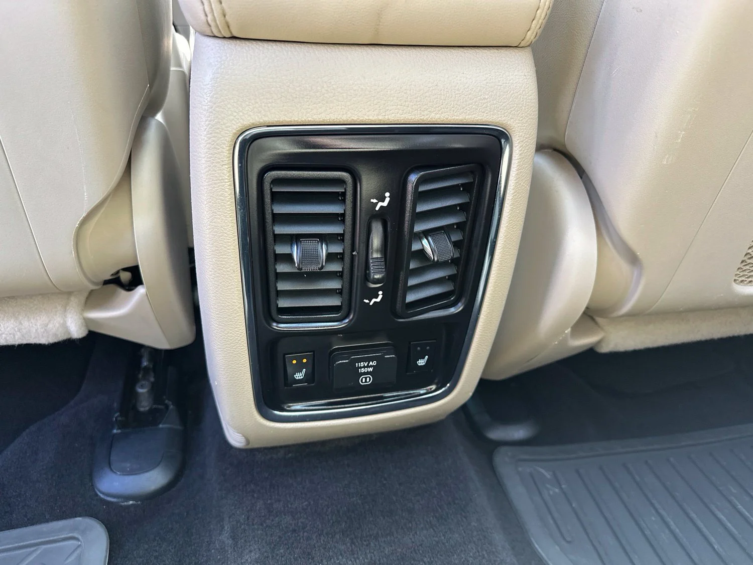 2011 Jeep Grand Cherokee Limited - Photo 21