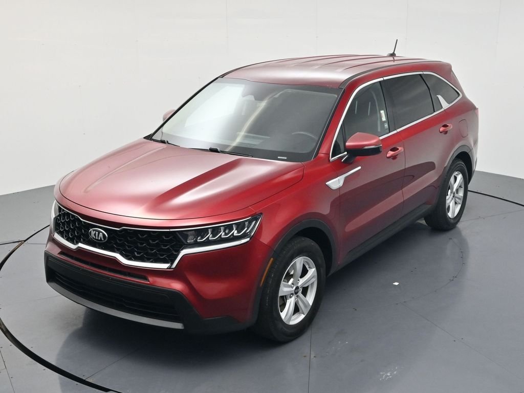 Used 2021 Passion Red Tintcoat Kia LX image 35