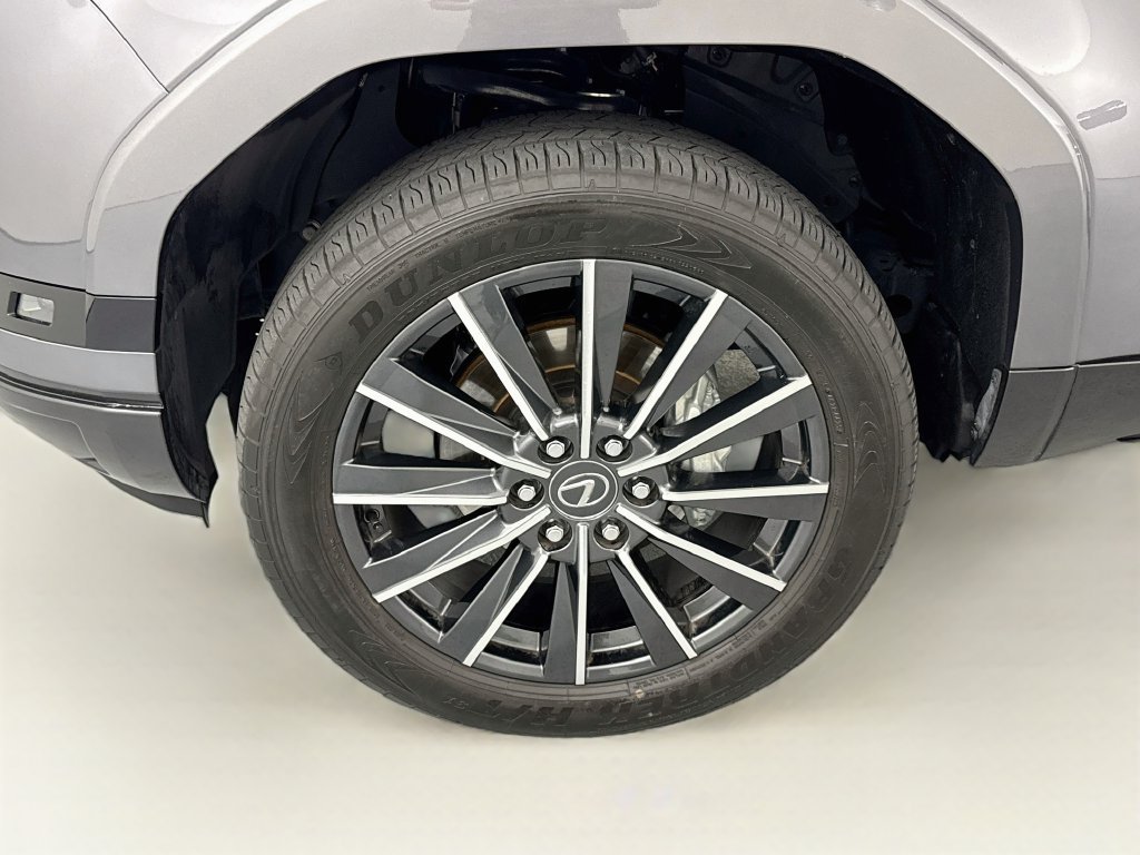 Used 2026 Gray Lexus 550 Luxury+ image 33