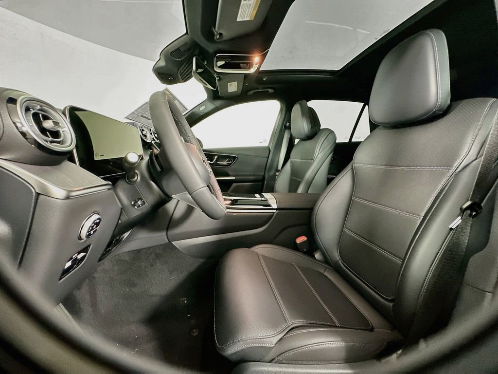 New 2026 Polar White Mercedes-Benz GLC 300 image 22