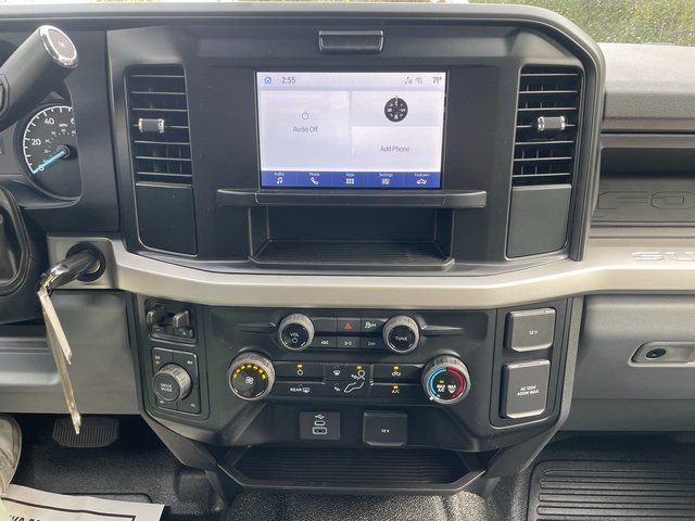 2025 Ford F-350 Super Duty Chassis Cab XL - Photo 24