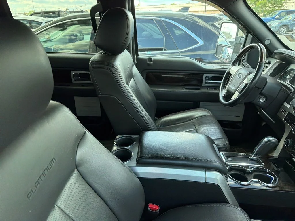 Used 2013 White Ford Platinum image 20