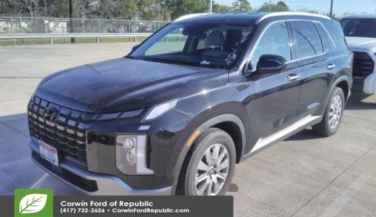 Used 2025 Abyss Black Pearl Hyundai SEL image 3