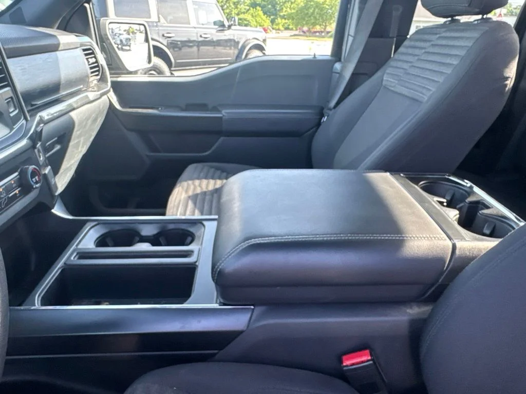 Used 2021 Black Ford XL image 26